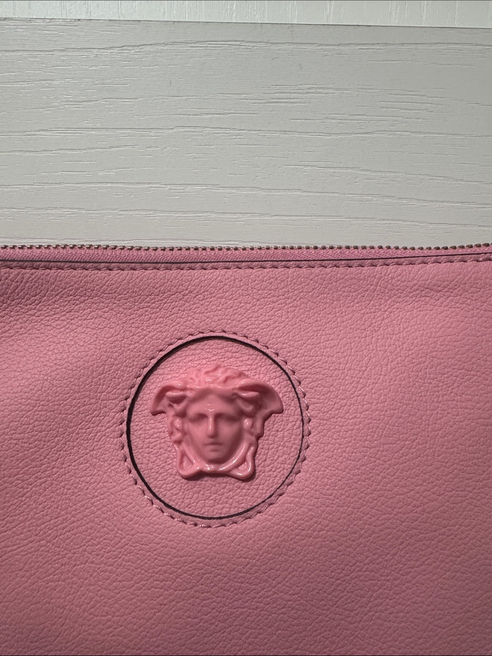 Versace Pink Leather Wristlet Pouch NEW with Dustbag and cards - Picture 2 of 6